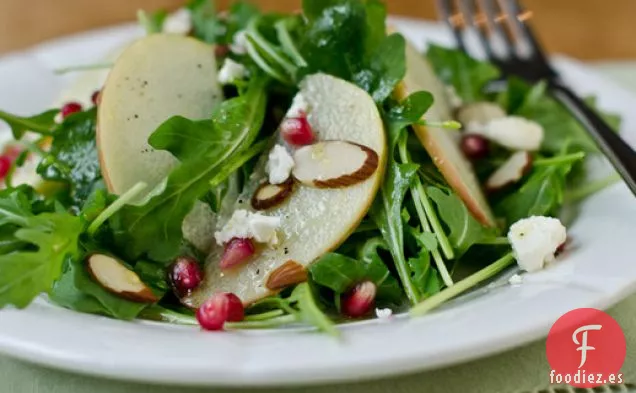 Ensalada de Rúcula, Manzana y Granada con Vinagreta de Sidra y Miel