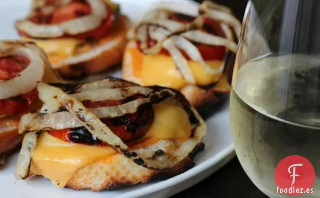 Bruschetta de Queso a la Parrilla de Estilo Animal