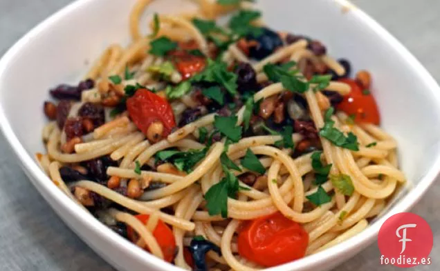 Cena Esta Noche: Pasta' Cubo de Basura'