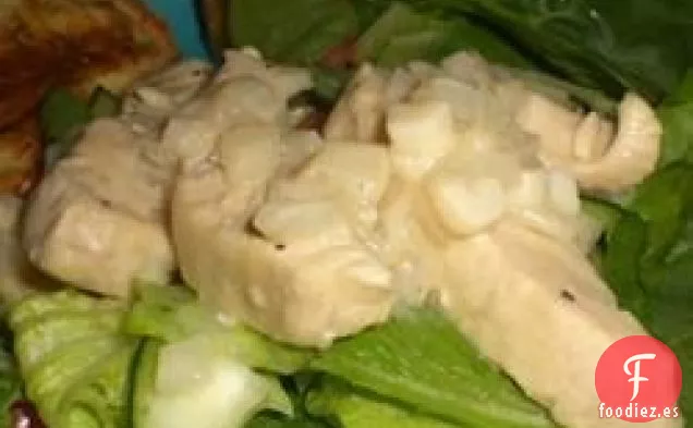 Ensalada de Espinacas y Pollo con Ajo y Lima