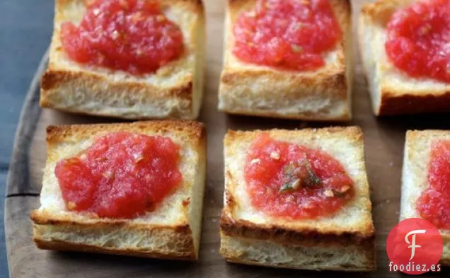 Pan con Tomate (Tostada al estilo español con Tomate)