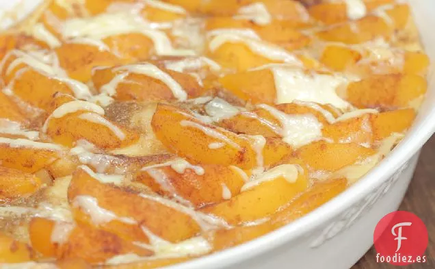 Tostadas Francesas con Duraznos y Crema durante la noche