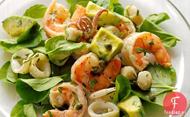 Ensalada de Mariscos con Aderezo Cremoso de Estragón