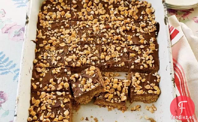 Barritas de Cereales Con Mantequilla de Maní, Chocolate y Avena