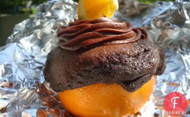 Cakespy: Pasteles de Chocolate a la Parrilla en Cáscaras de Naranja