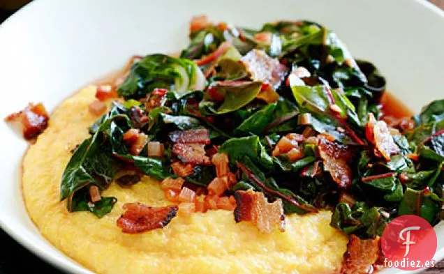 Acelgas Picantes con Tocino y Polenta