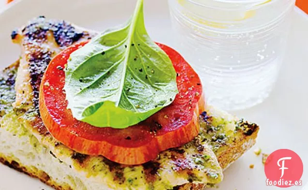 La Parrilla De Albahaca Sándwiches De Pollo