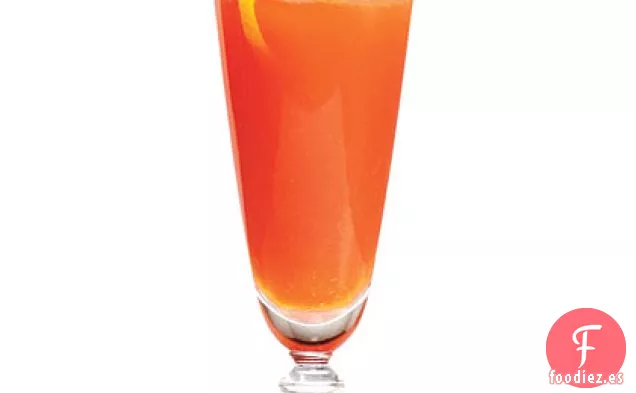 Cóctel Espumoso Campari y Naranja