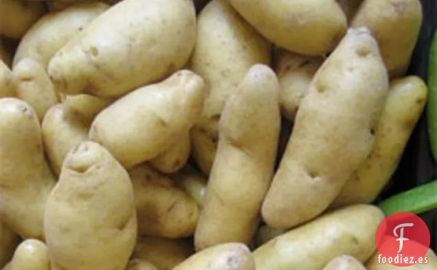 Cena de Esta Noche: Ensalada de Papas Al Horno con Salsa Verde de Chile y Cilantro