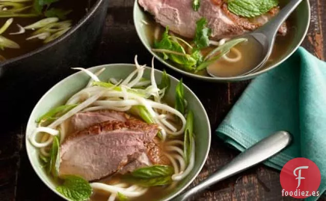 Sopa de Pato y Fideos