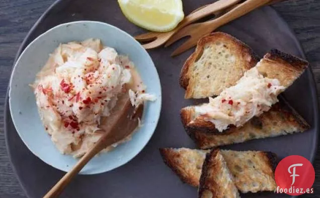 Tostadas de Cangrejo con Mayonesa Sriracha