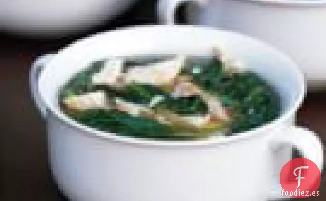 Stracciatella De Pollo Con Espinacas Bebé