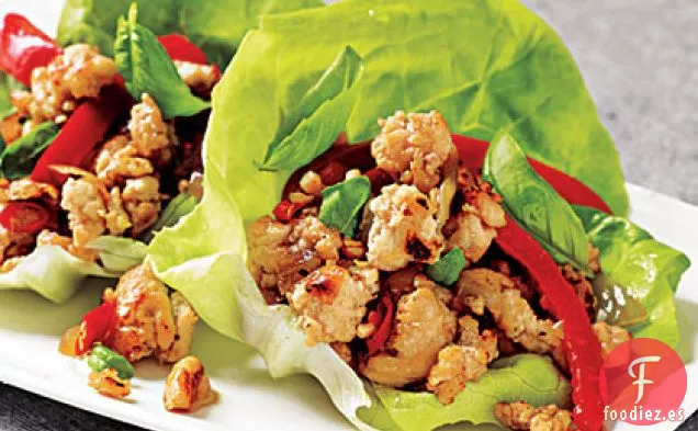 Pollo Picante con Albahaca Tailandesa