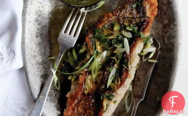 Pescado Rodrigo de la mesa Mexicana de ' Pati's