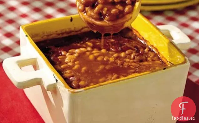 Frijoles Horneados con Cerveza de Raíz