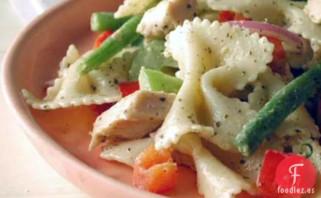 Ensalada de Pasta de Pollo con Pimienta