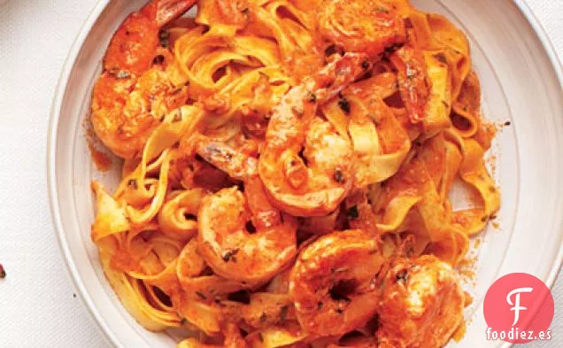 Pasta con Vodka de Camarones