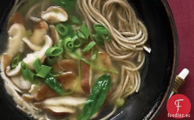 Sopa De Soba Con Espinacas
