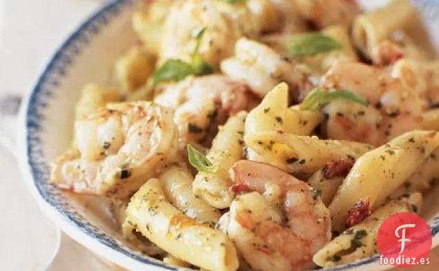 Camarones y Pasta con Salsa Cremosa de Pesto