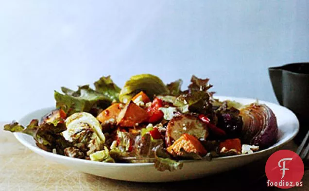 Ensalada de Verduras Asadas con Aderezo de Miel