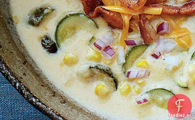 Sopa de Queso de Maíz y Calabacín