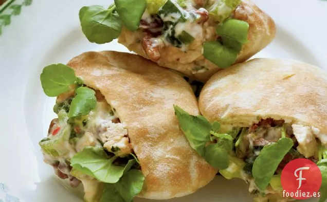 Pitas de Ensalada de Pollo