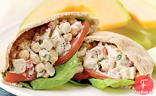 Pitas de Ensalada Mediterránea de Pollo