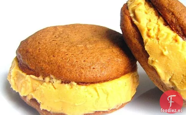Delicias Navideñas: Sándwiches de Helado de Batata y Pan de Jengibre