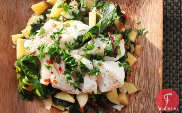 Pescado al Vapor con Acelgas y Hachís de Patata