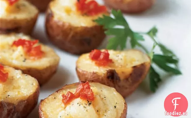 Mini Patatas Horneadas dos veces al horno con Salmón Ahumado y Queso