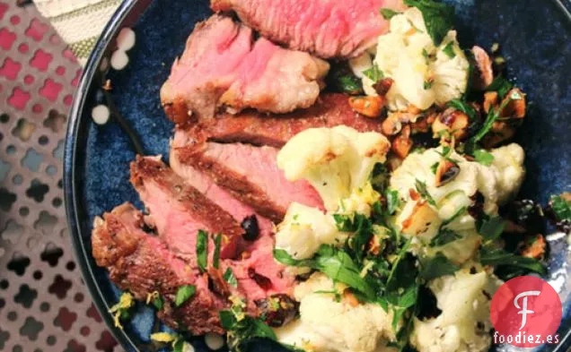 Filete a la brasa con Gremolata de Avellanas y Coliflor