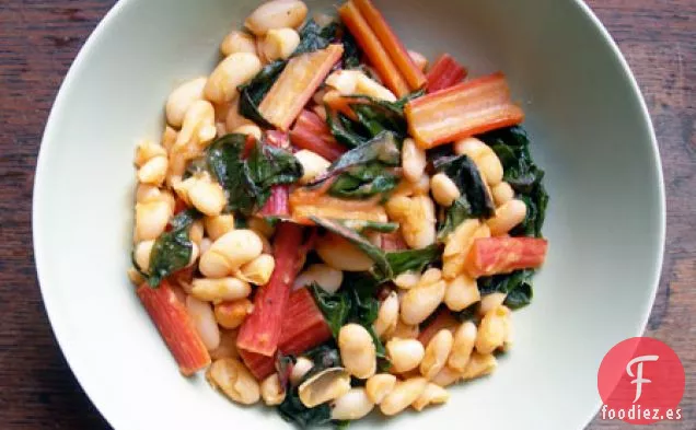 Acelgas Suizas Con Frijoles Cannellini