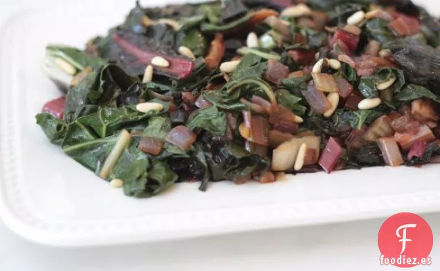 Acelgas Salteadas Con Orejones Y Piñones