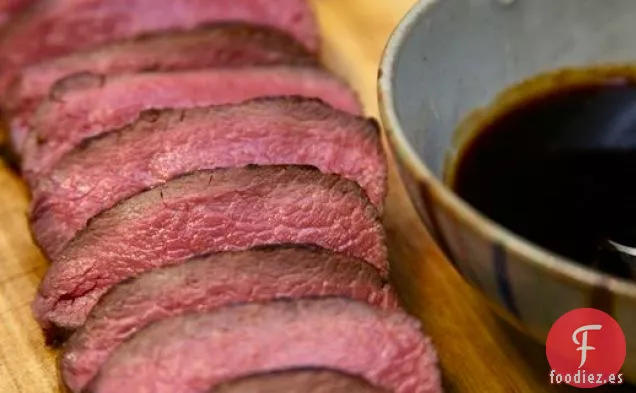 Lomo De Venado Friccionado Con Especias y Tostado Lento