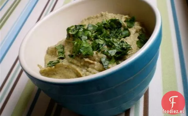 Saludable y Delicioso: Salsa Poblana de Guisantes de Ojos Negros