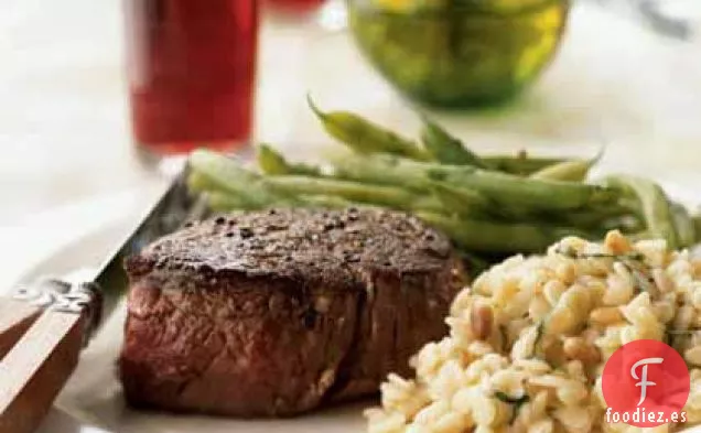 Filete Mignon con Costra de Pimienta y Oporto