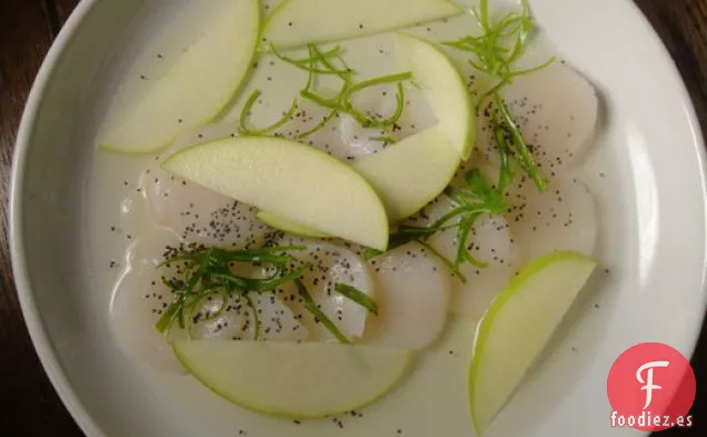 Cocina el Libro: Vieiras Crudas con Manzana Verde y Dashi