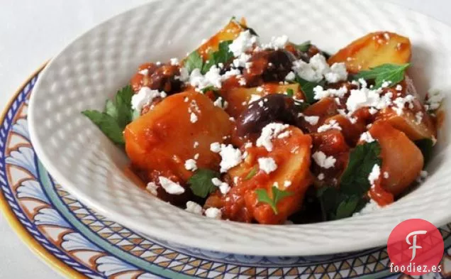 Estofado Griego de Patatas y Aceitunas
