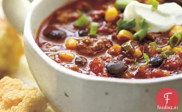 Chile Carnoso de Maíz y Frijoles Negros