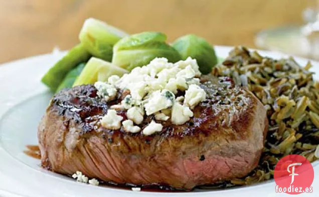 Filetes de Solomillo de Ternera con Reducción de Oporto y Queso Azul