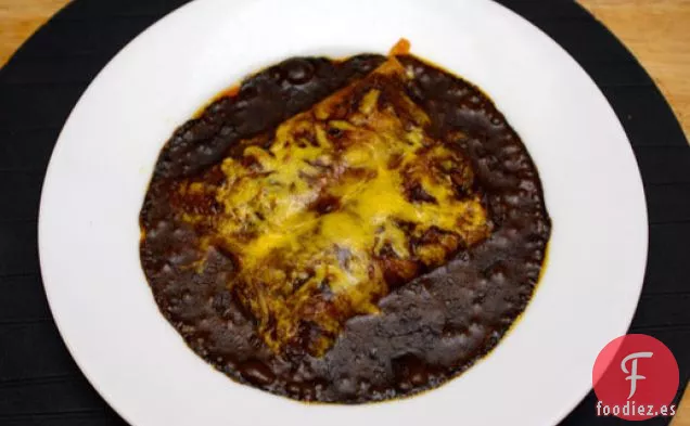 Enchiladas de Queso Originales con Salsa de Chile