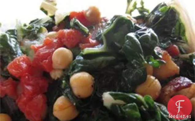 Acelgas con Garbanzos y Tomates Frescos