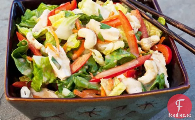 Ensalada China de Pollo con Vinagreta de Sésamo y Jengibre - China Recetas