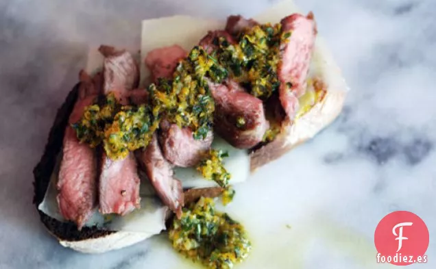 Sándwiches de Gremolata de Cordero y Hierbas Naranjas