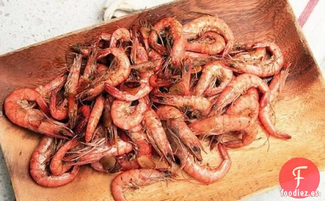 Pele Y Coma Camarones al estilo brasileño con Ajo Frito (Camarao ao Alho)