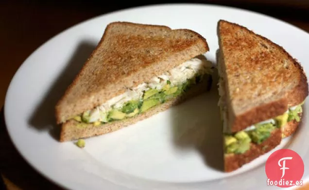 Cena de esta noche: Sándwich de Cangrejo y Aguacate