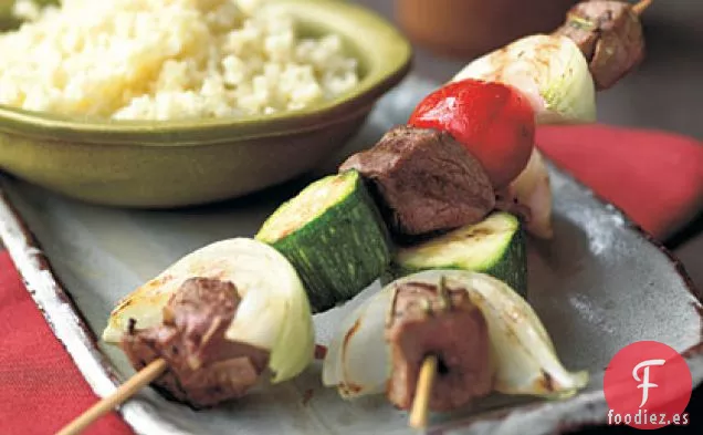 Kebabs de Cordero Marinados con Yogur