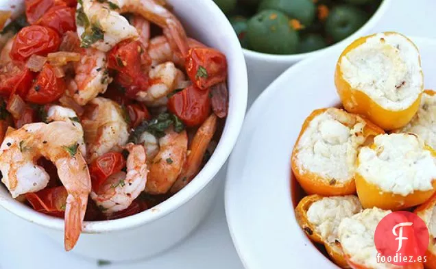 Camarones Al Estilo Griego Con Pimientos Rellenos De Queso Feta
