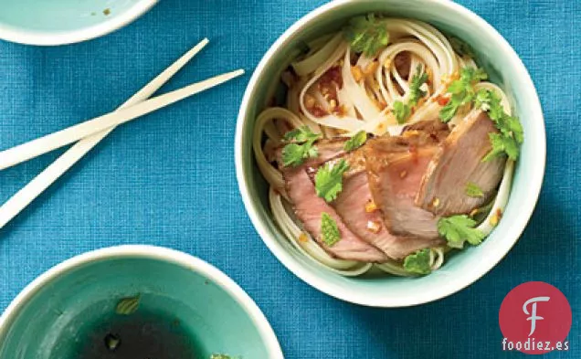 Char Siu sobre Fideos de Sésamo