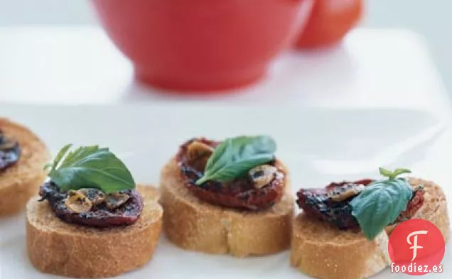 Tomate Seco al Horno en Tostadas